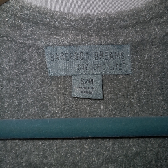 Barefoot Dreams CozyChic Lite Ribbed Shrug Cardi in Meadow Green Size S/M - Picture 3 of 5